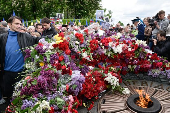 Immortal Regiment march abroad