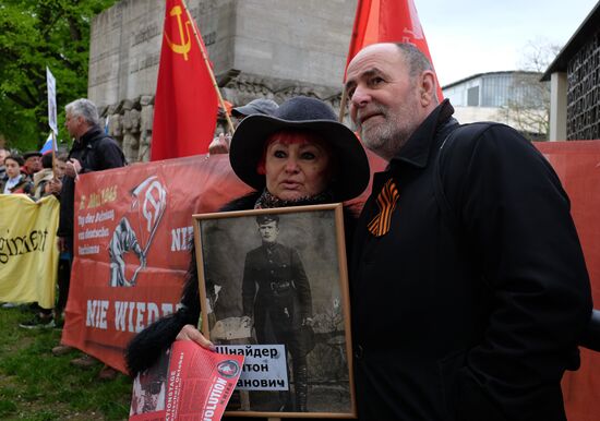 Immortal Regiment march in Europe