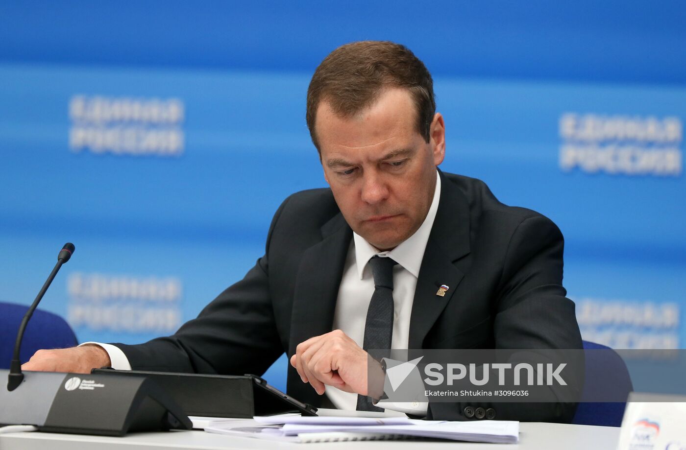 Prime Minister Dmitry Medvedev holds meeting of United Russia party's election campaign commission