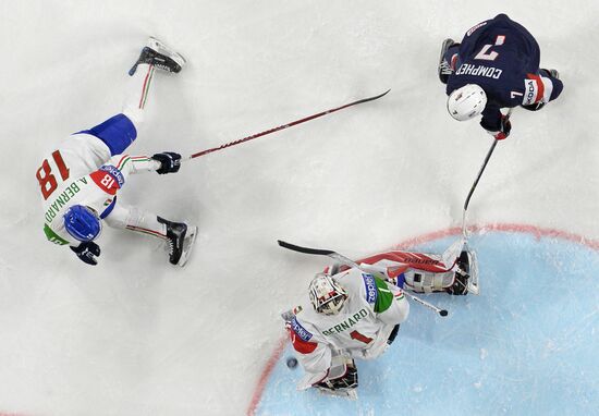 Ice Hockey World Championship. United States vs. Italy