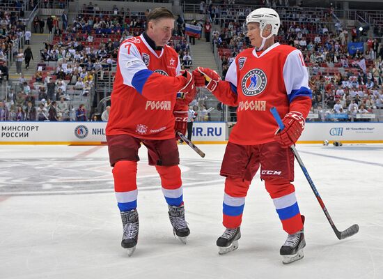 President Vladimir Putin takes part in gala match of Night Hockey League's 6th National Festival