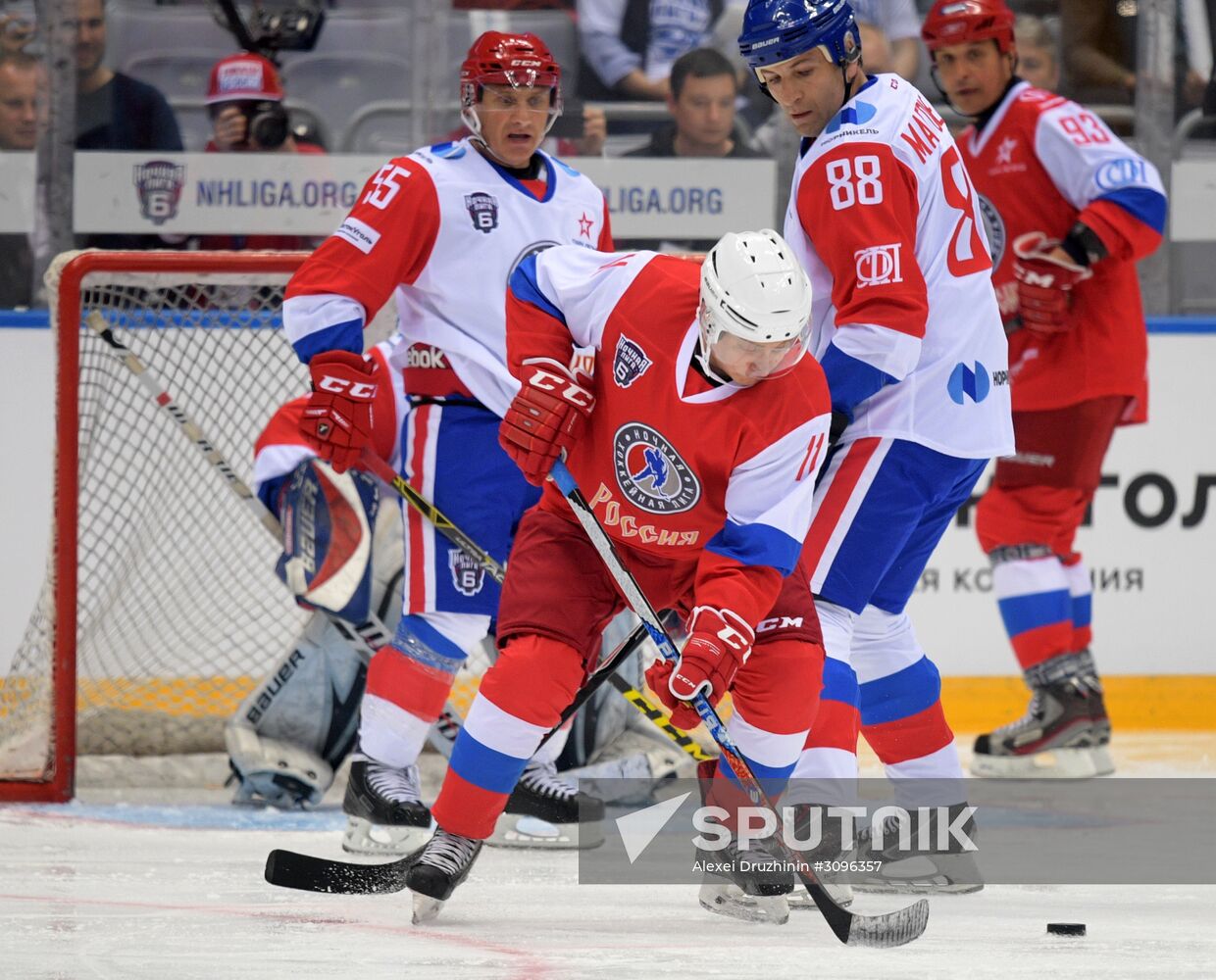 President Vladimir Putin takes part in gala match of Night Hockey League's 6th National Festival