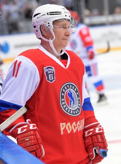President Vladimir Putin takes part in gala match of Night Hockey League's 6th National Festival