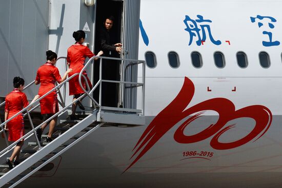 Sichuan Airlines’ first Harbin-Vladivostok flight