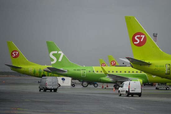 Embraer 170-LR of S7 Airlines in Novosibirsk