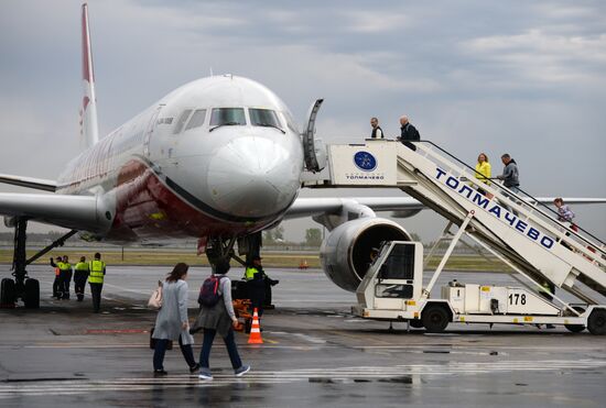Tolmachyovo Airport in Novosibirsk