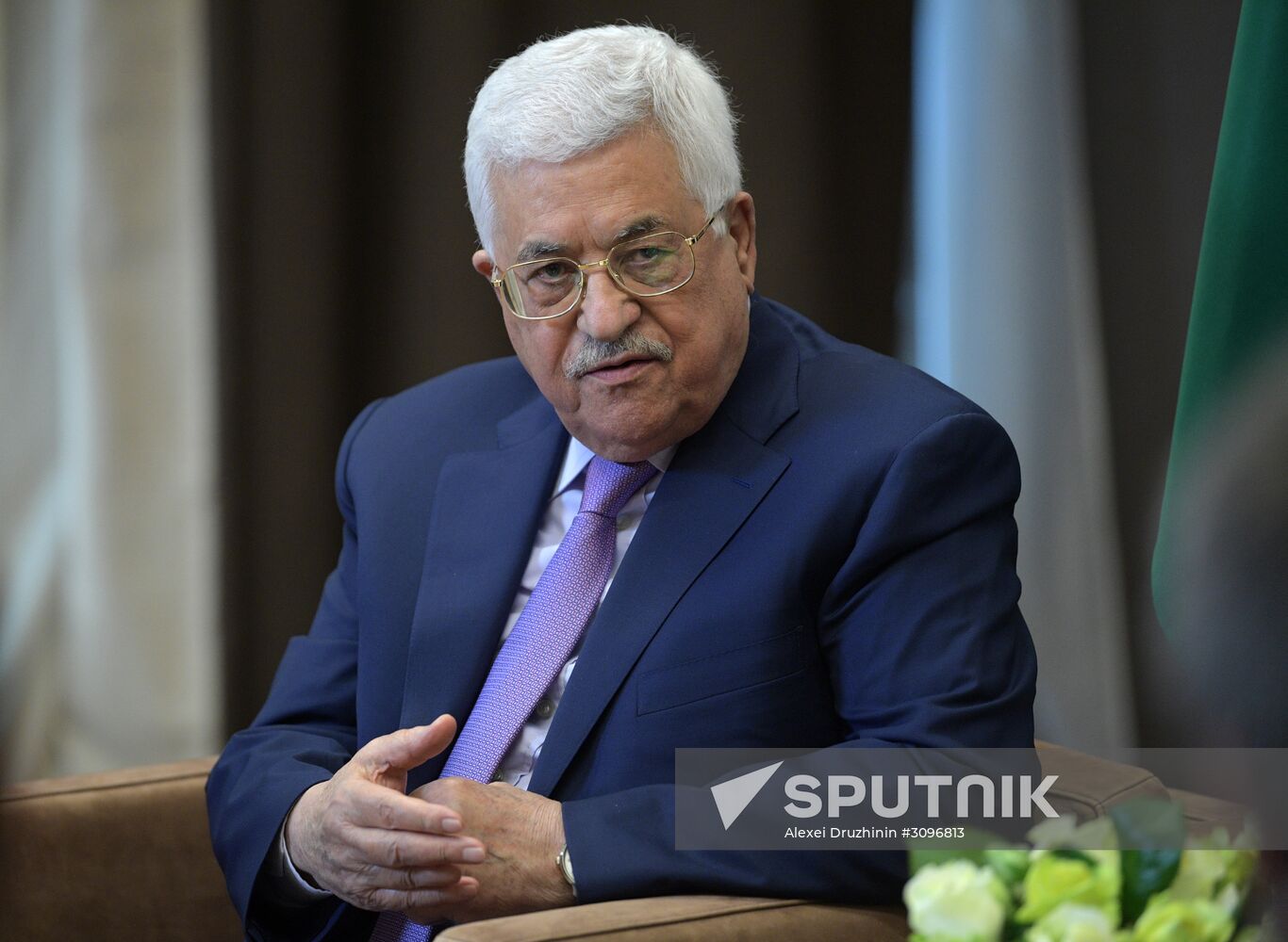 President Putin meets with Palestinian President Mahmoud Abbas