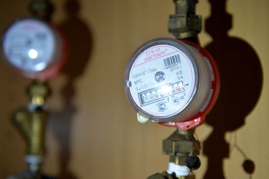 Seasonal hot water shutdown