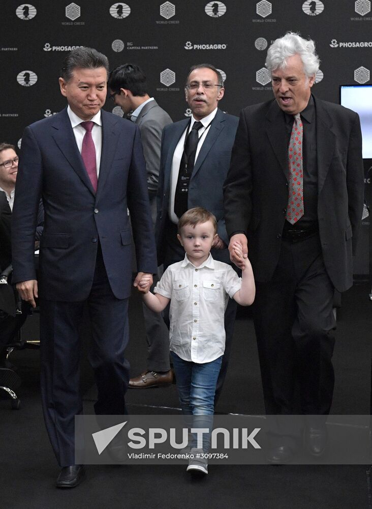 Chess. Moscow Grand Prix. Day One