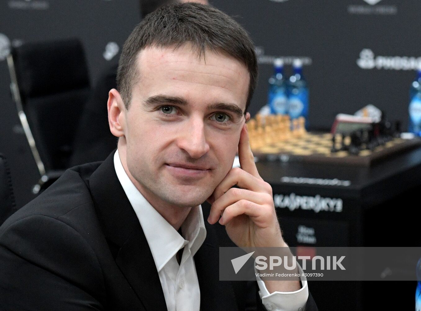 Chess. Moscow Grand Prix. Day one