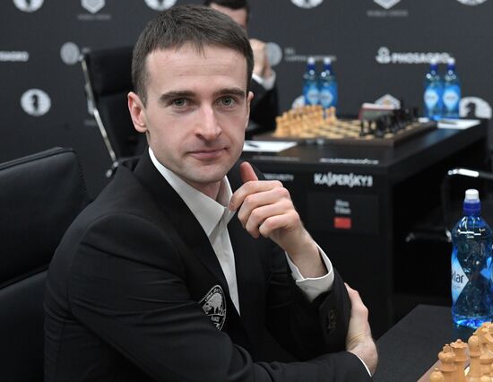 Chess. Moscow Grand Prix. Day one