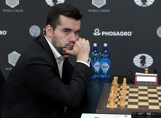 Chess. Moscow Grand Prix. Day One