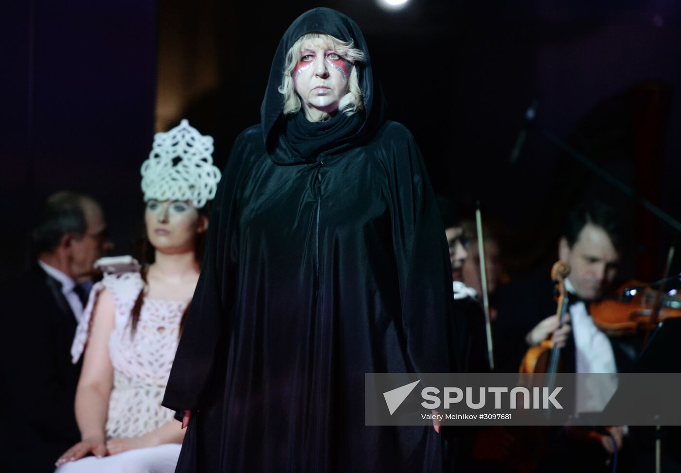 "The Silmarillion: In Memoriam R.J.J. Tolkien" overnightnight opera concert