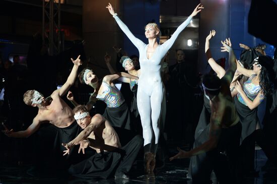 "The Silmarillion: In Memoriam R.J.J. Tolkien" overnightnight opera concert