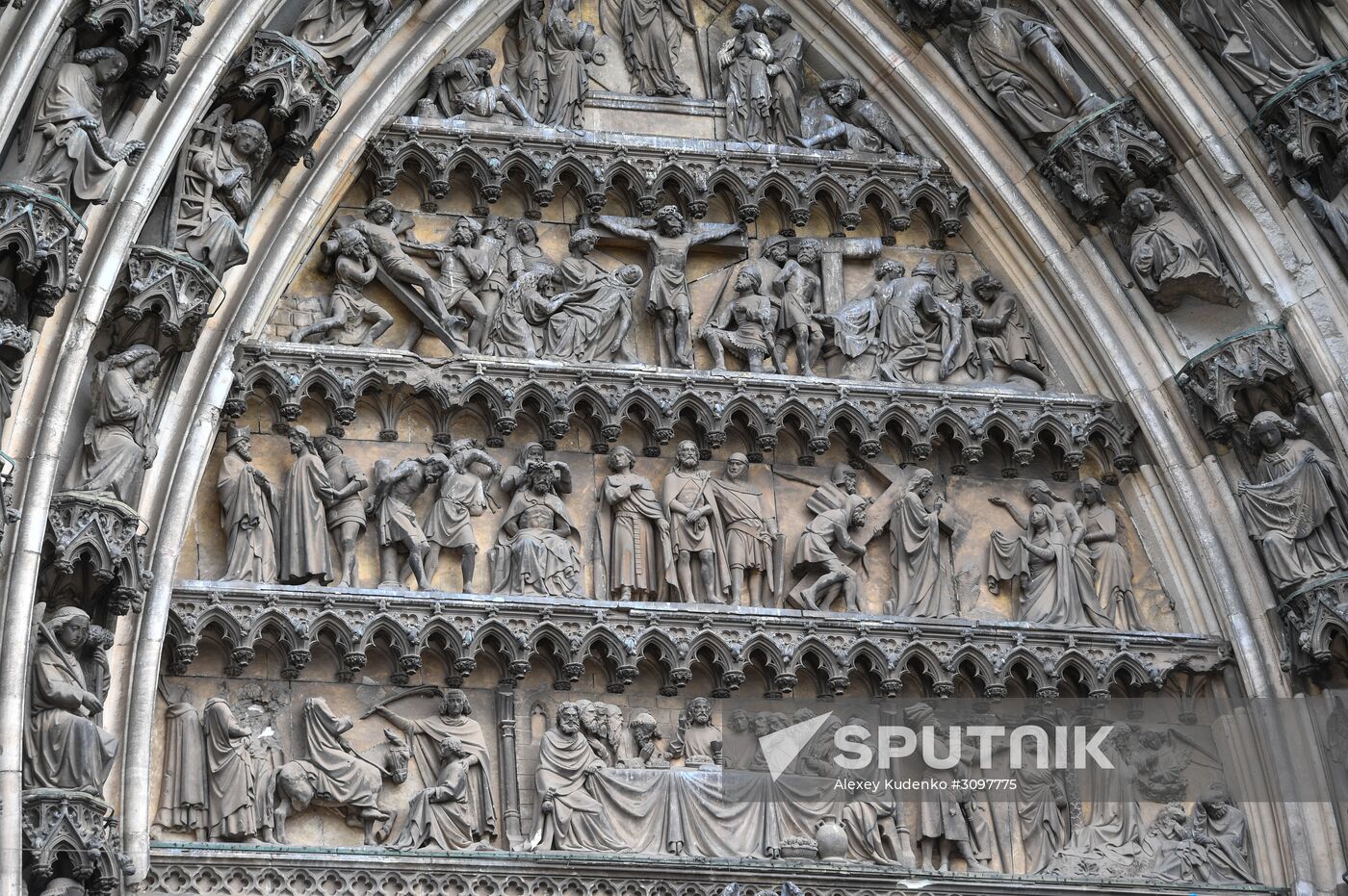 Cities of the world. Cologne