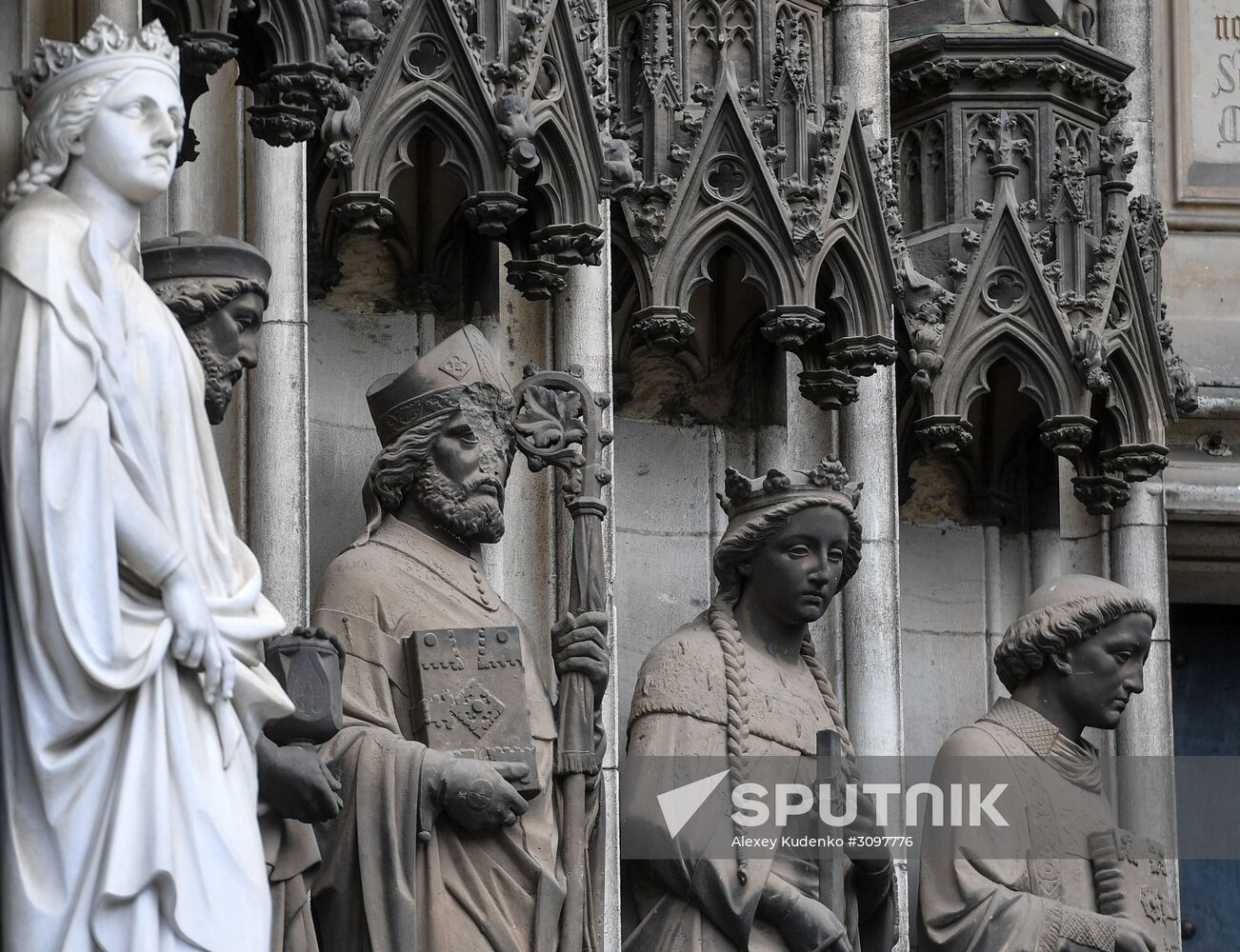 Cities of the world. Cologne