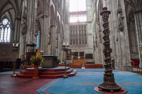 Cities of the world. Cologne