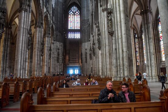 Cities of the world. Cologne