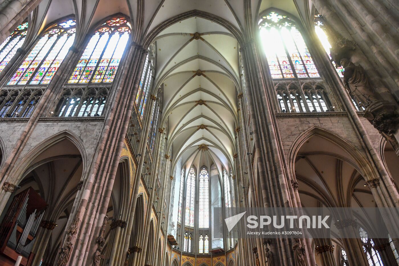 Cities of the world. Cologne