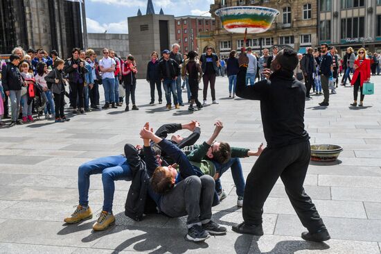 Cities of the world. Cologne