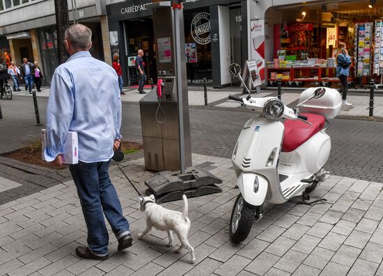 Cities of the world. Cologne