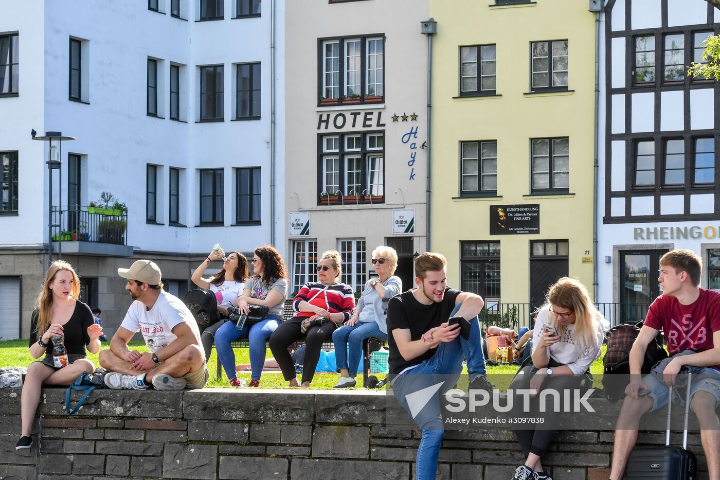 Cities of the world. Cologne