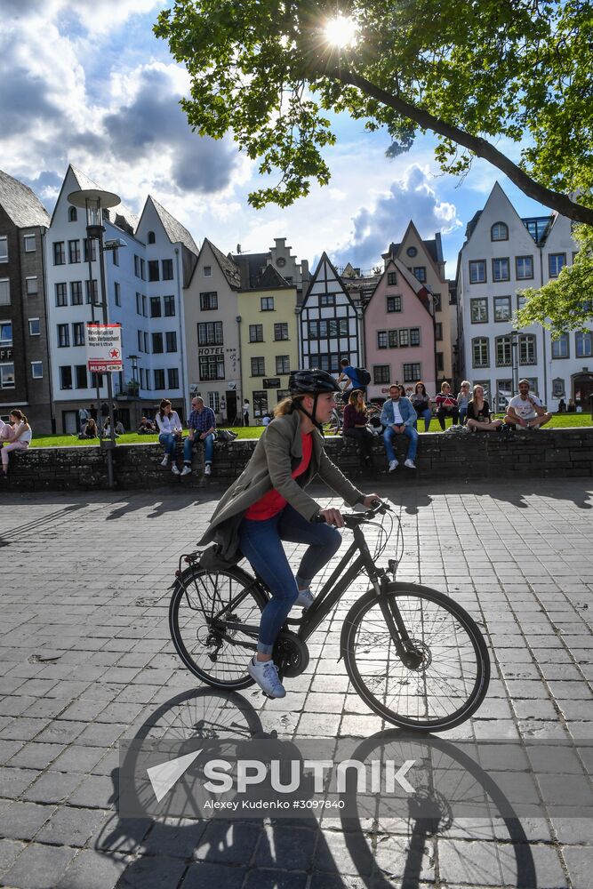 Cities of the world. Cologne