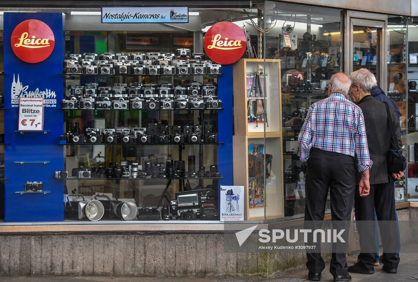 Cities of the world. Cologne