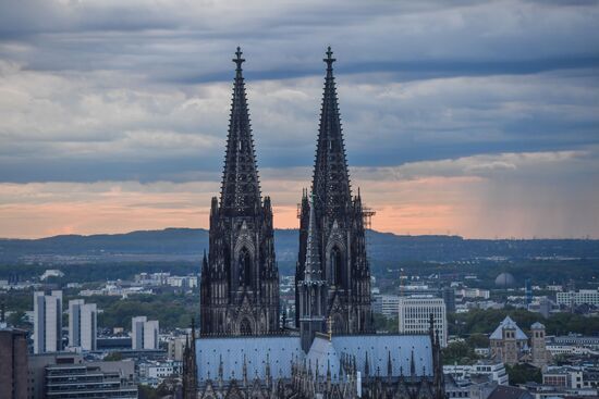 Cities of the world. Cologne