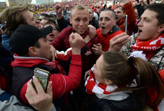 Football. Russian Premier League. Amkar vs. Spartak