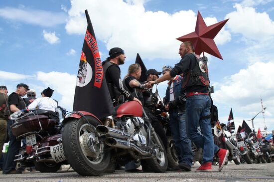 Night Wolves biking season kicks off in Lugansk