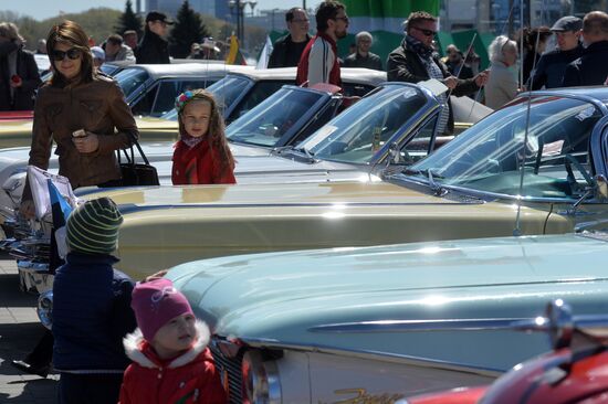 Parade of retro cars in Minsk