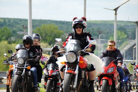 Night Wolves biking season kicks off in Lugansk