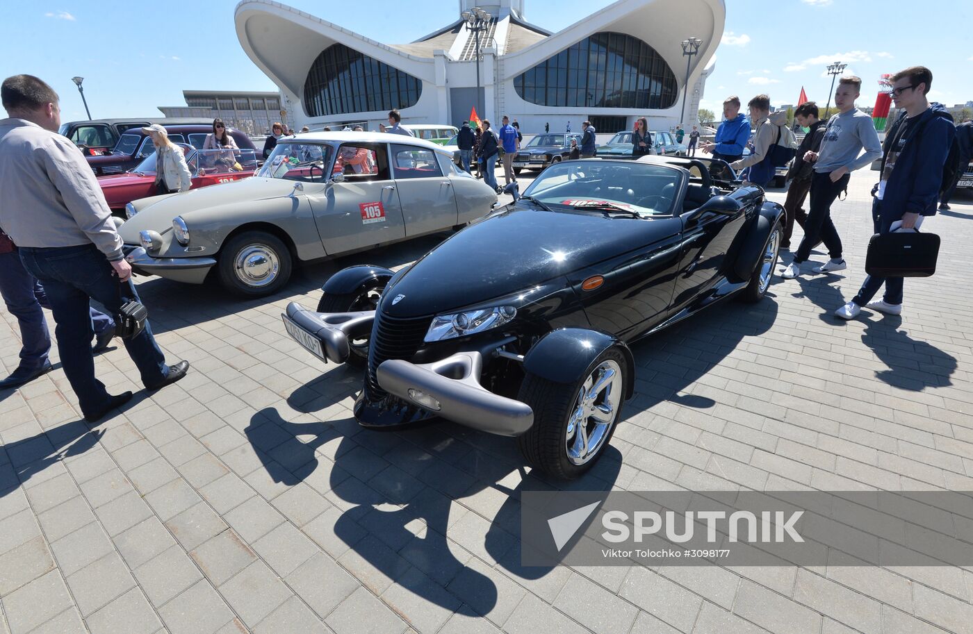 Old-timer parade in Minsk