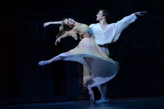 30th Rudolf Nuriyev Classical Ballet International Festival opens in Kazan