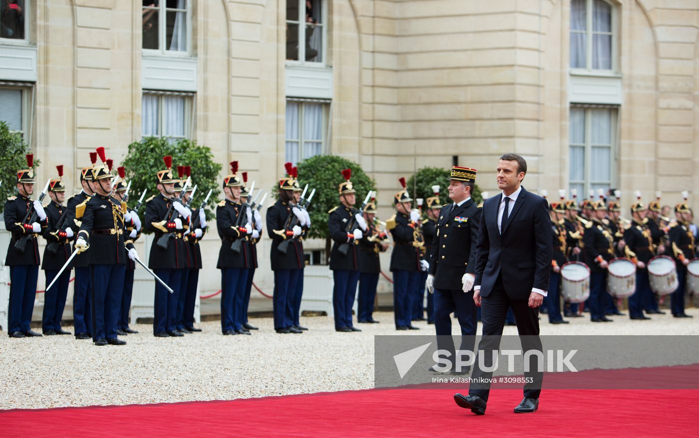 Emmanuel Macron inaugurated as French President