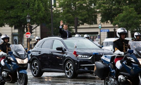Emmanuel Macron sworn in as French President