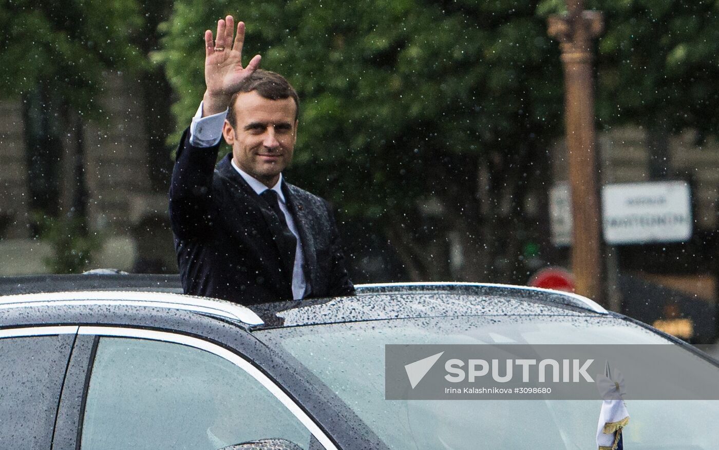 Emmanuel Macron sworn in as French President