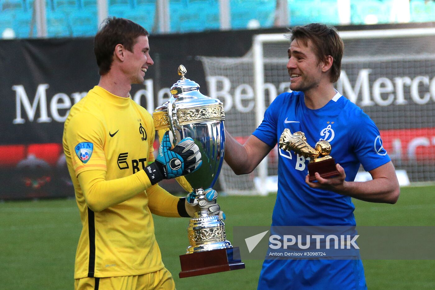 Russian Football National League. Dynamo vs. Shinnik