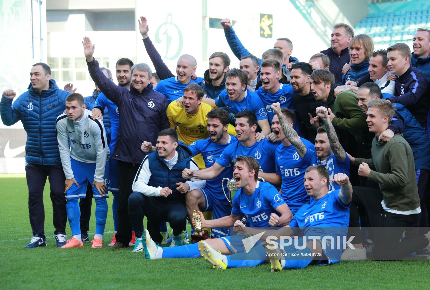 Russian Football National League. Dynamo vs. Shinnik