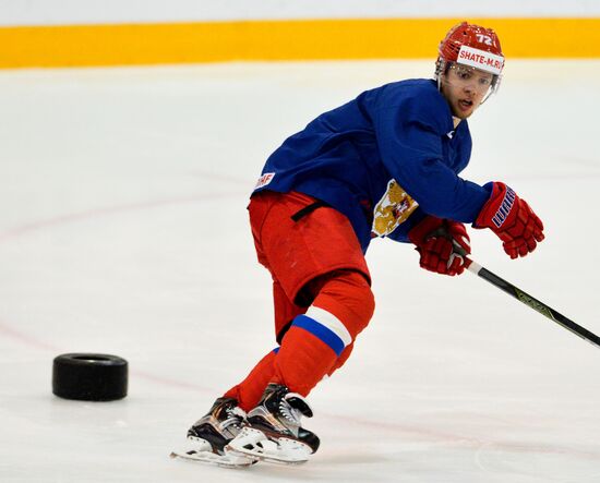 Russian national hockey team holds training session