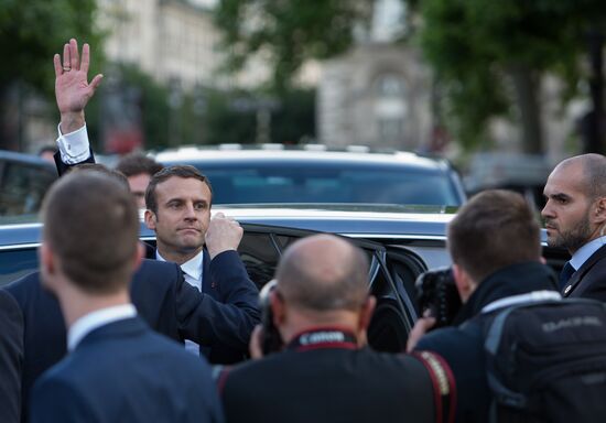 Emmanuel Macron sworn in as French President