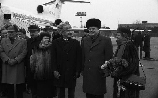 Australian PM visits USSR