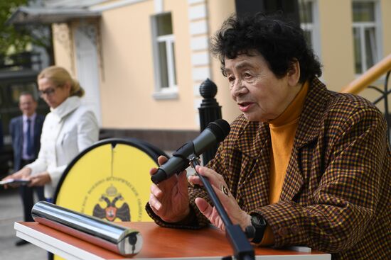 Unveiling photo exhibition "Olga Lander. Expanded reality of war"
