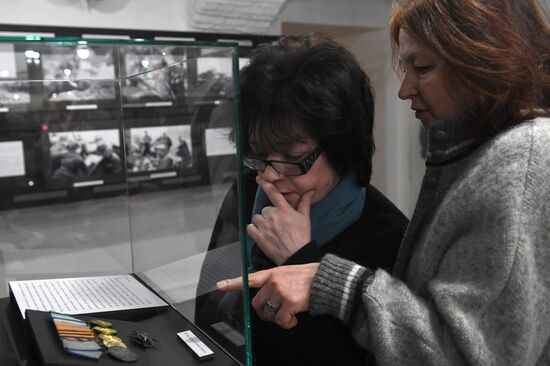 Unveiling photo exhibition "Olga Lander. Expanded reality of war"