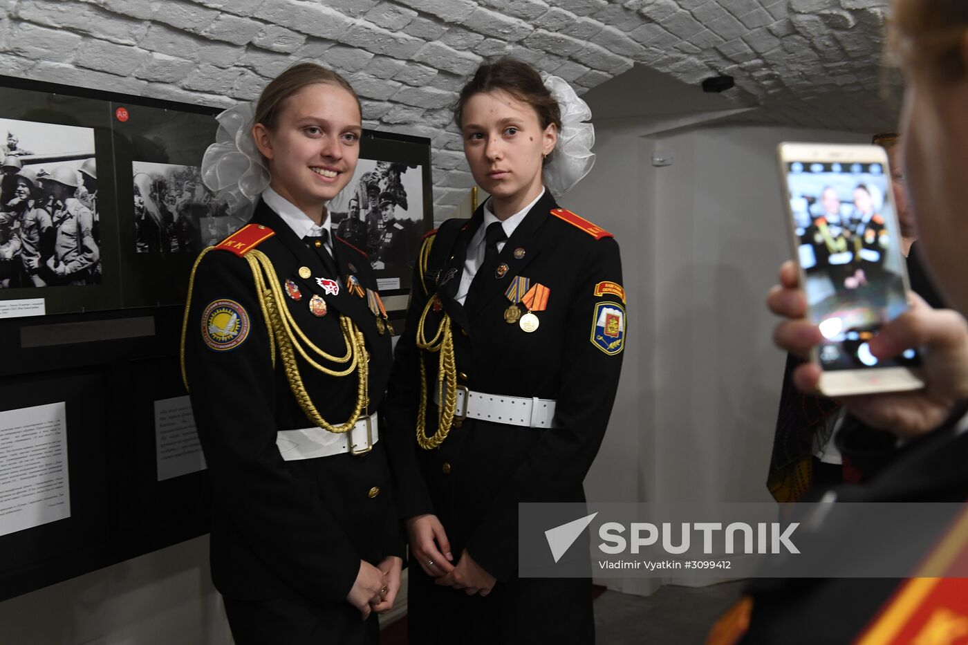 Unveiling photo exhibition "Olga Lander. Expanded reality of war"