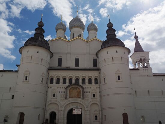 Russian cities. Rostov Veliky