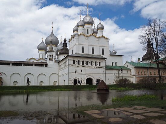 Russian cities. Rostov Veliky