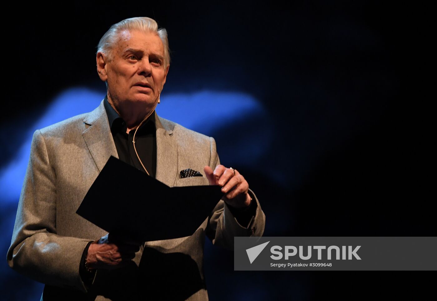 Paying tribute to Yevgeny Yevtushenko at Moscow's Mayakovsky Theater