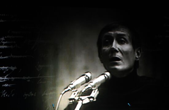 Paying tribute to Yevgeny Yevtushenko at Moscow's Mayakovsky Theater